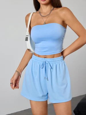 Conjunto de camiseta deportiva y pantalones cortos casuales a la moda para mujer, estilo Y2K y atuendo cómodo e informal para mujer